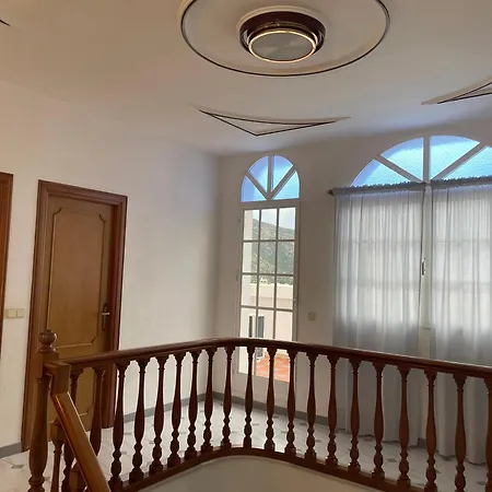 Ana Maria Villa